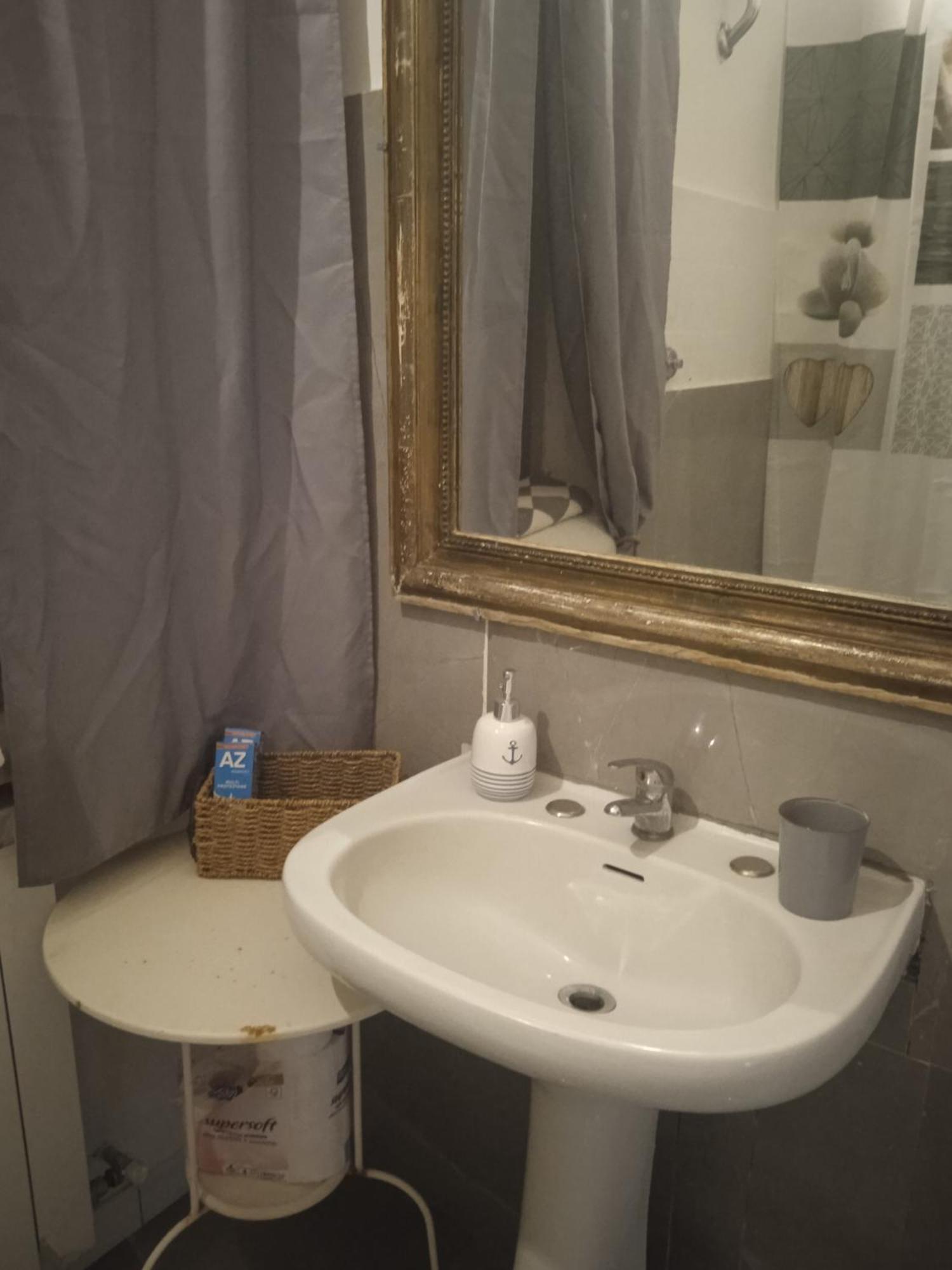 Stanze Al Porto Apartment Чивитавекия Екстериор снимка